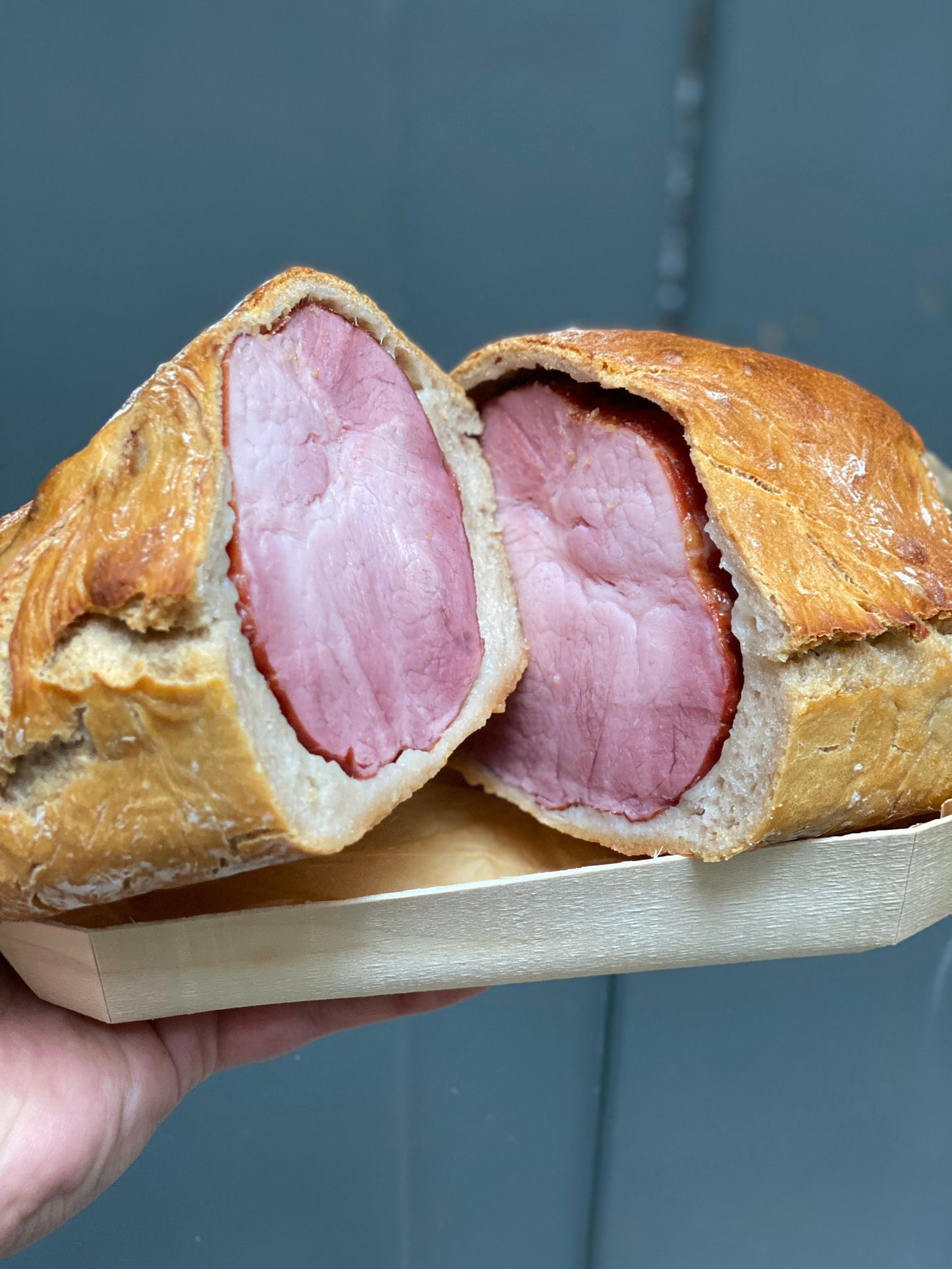 Bio-Osterschinken im Brotteig